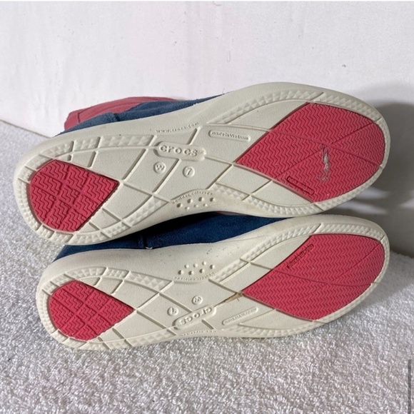 Crocs Red Navy Adela Fold Over Fuzz Bootie 7 - Picture 13 of 16